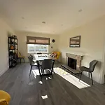 Cosy Claregalway Holiday home