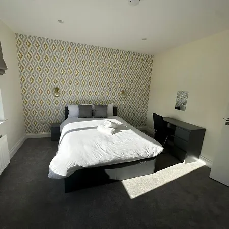Casa vacanze Modern Refurbished Claregalway - Sleeps 8 *