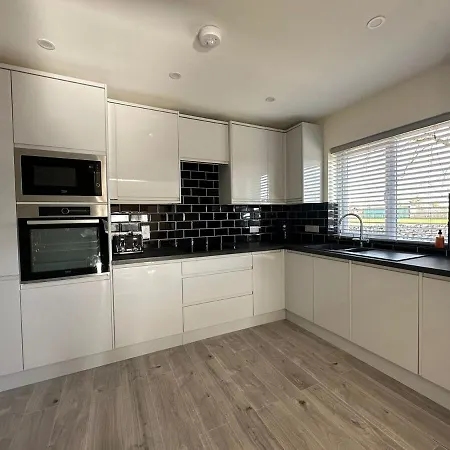 Holiday home Modern Refurbished Claregalway - Sleeps 8